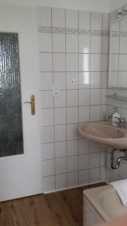 Konstanz Naehe, Ruhiges 4-Zim-Wohnung Bis 8 Personen Kreuzlingen Exterior foto