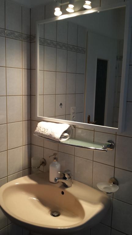 Konstanz Naehe, Ruhiges 4-Zim-Wohnung Bis 8 Personen Kreuzlingen Habitación foto